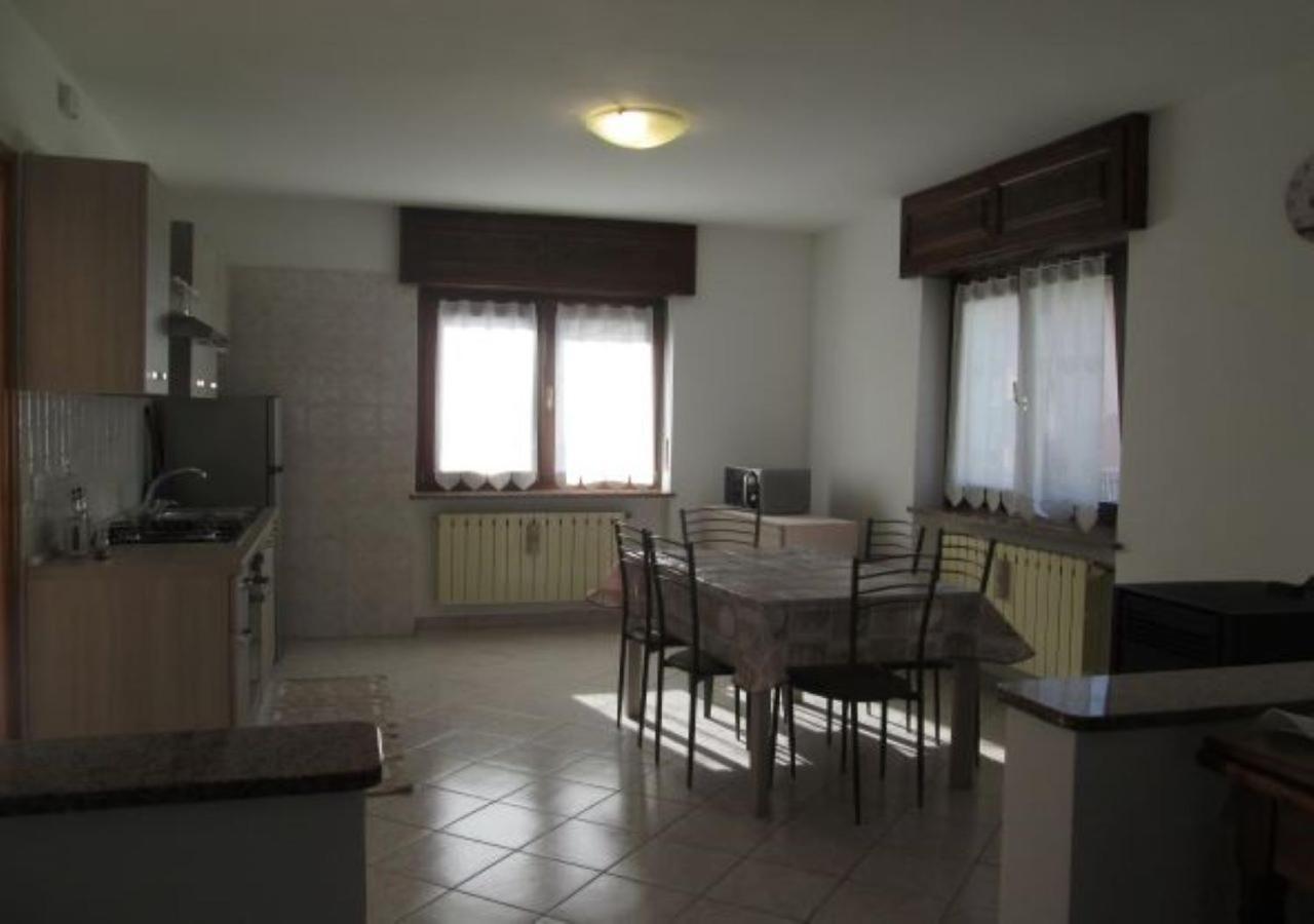 Casa Mia Apartment นุส ภายนอก รูปภาพ