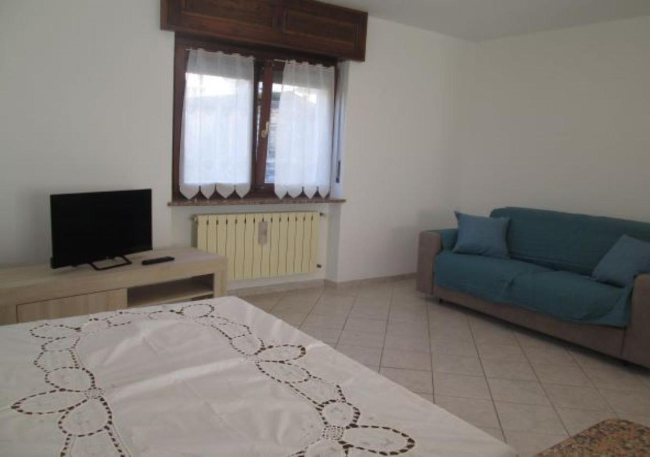 Casa Mia Apartment นุส ภายนอก รูปภาพ
